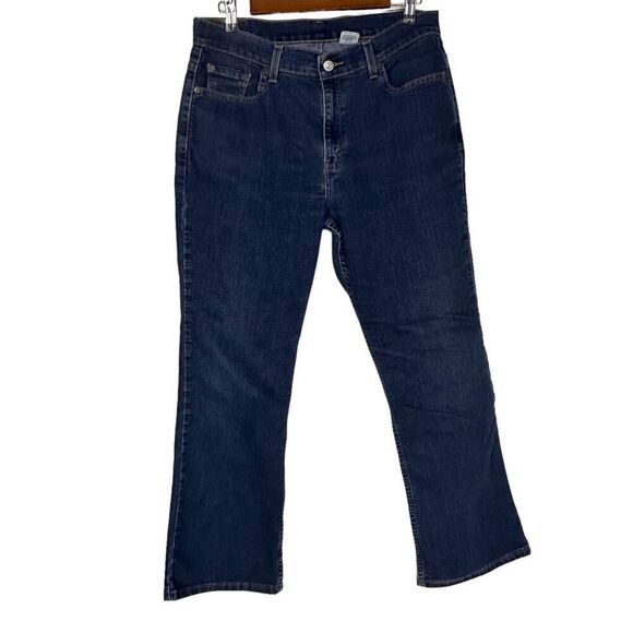 Levi Jeans 515 Boot Cut size 14 Missy Short - Picture 1 of 9